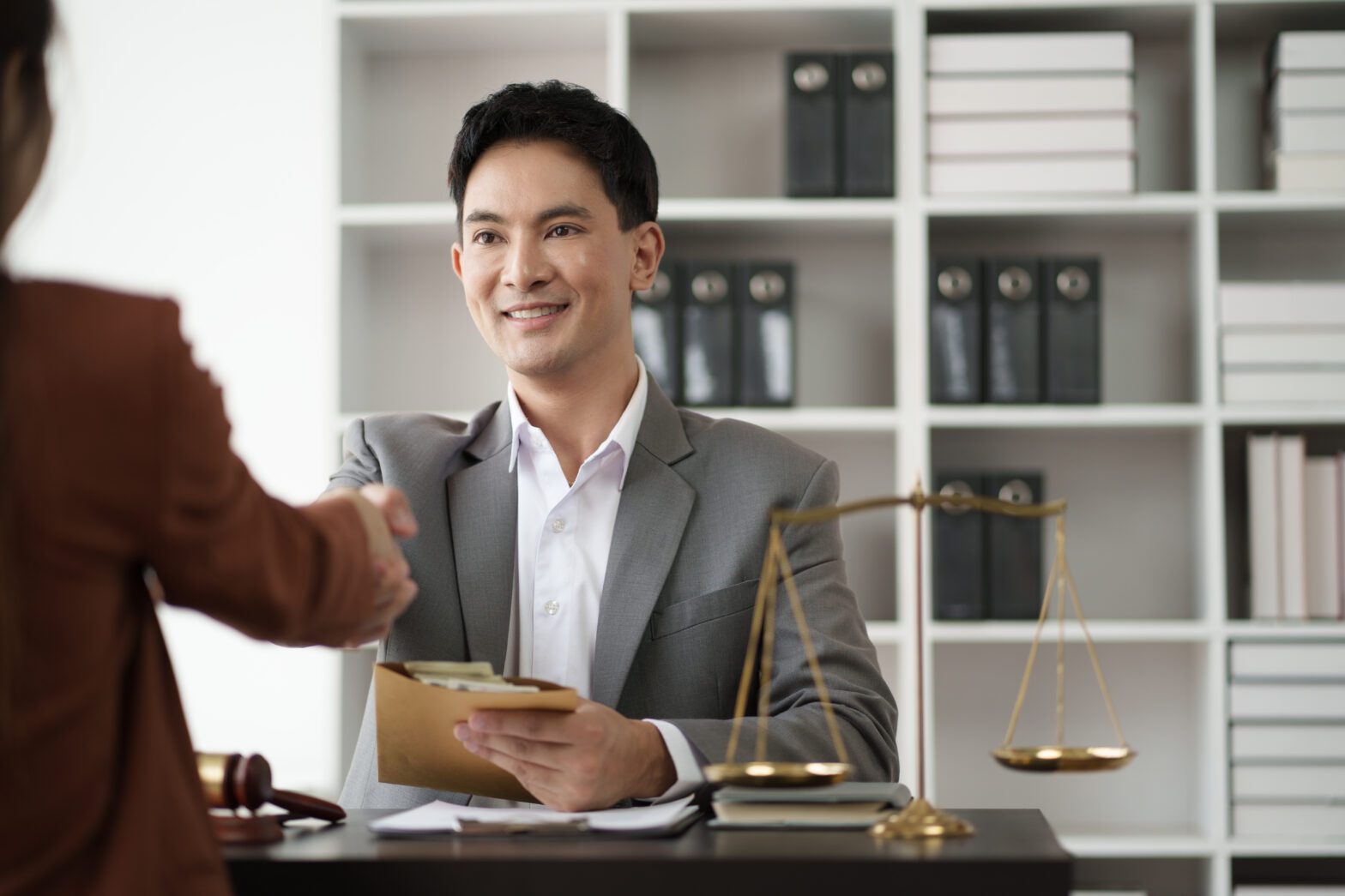 Injury attorney getting his percentage of the injury settlement